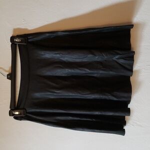 olsenboye | Vegan Leather Mini Skater Skirt | 3 | NWOT